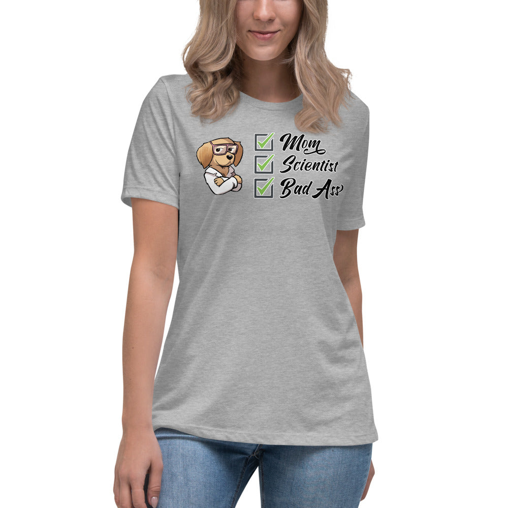 Women's Relaxed T-Shirt: Mom Scientist
