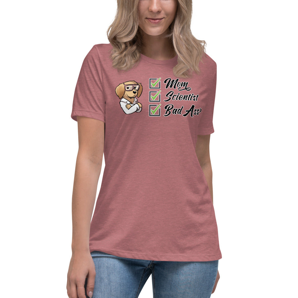 Women's Relaxed T-Shirt: Mom Scientist